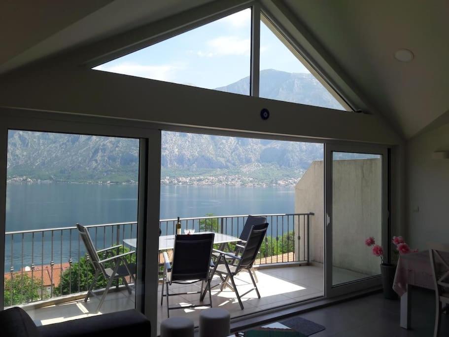 2Br Apartment With Pool Kotor Exteriör bild