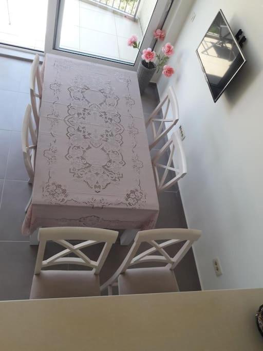 2Br Apartment With Pool Kotor Exteriör bild