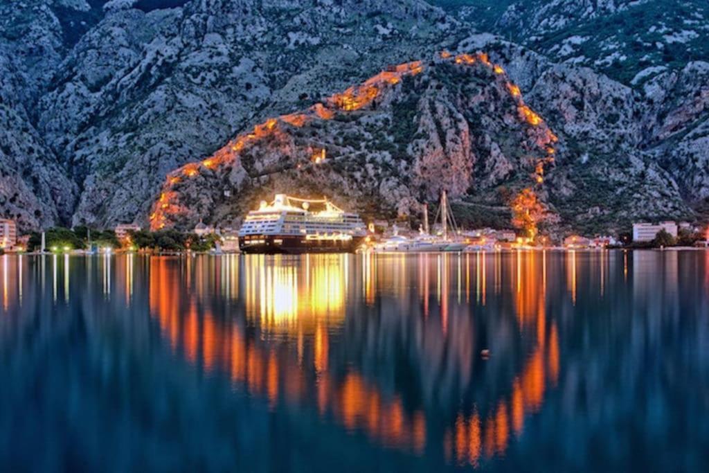 2Br Apartment With Pool Kotor Exteriör bild