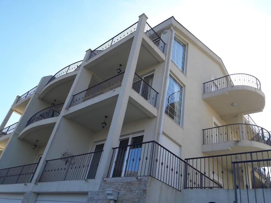 2Br Apartment With Pool Kotor Exteriör bild